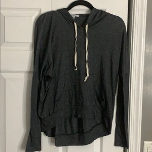 Light Sweatshirt/Long Sleeve w/ Hood